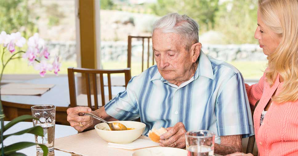Hiporexia: entenda a falta de apetite em idoso e como melhorar!